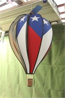 Hot Air Balloon Decoration, Approx 16"x27"