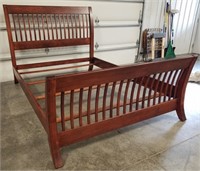 Queen Size Cherry Slatted Sleigh Bed