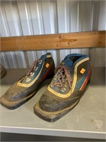 Vintage Cross country ski shoes