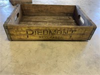 Piedmont beverages wooden crate