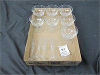 7 CLEAR WINE GLASSES AND 4 SMALLER ONES