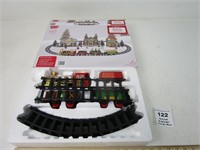 CHRISTMAS BATTERY OPERATED TRAIN SET