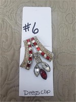 Dress clip missing 2 stones