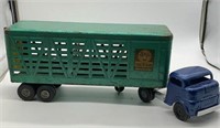 Vintage Structo Pressed Steel Livestock Truck