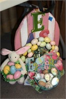 SELECTION OF EASTER DECORATIONS