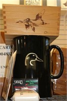 SELECTION OF DUCKS UNLIMITED AND MORE ITEMS