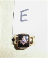 10K gold Masonic ring size 10 1/4 weight 6.4 gr.