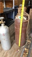 Argon bottle and Carbon Dioxide with extra gauge
