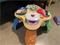 TODDLER PLAY TABLE TOY