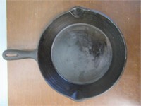 8 Inch Cast Iron Frying Pan