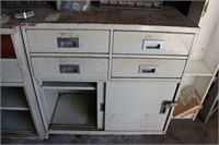 Shop Workbench w/storage, latching drawers
