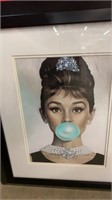 Audrey Hepburn Picture Money Bubbles