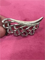 Pretty Silver Metal Vintage Brooch