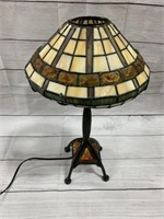 Tiffany Style Lamp w/ Stained Glass Shade