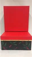 Set of two gift boxes 10”x10”