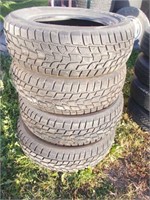 (4) Evolution 225/65R/17 Copper Tires