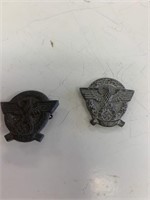 2 German military badges from 1942
