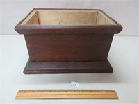 SMALL SOLID WOODEN BOX