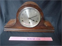 Vintage matle clock