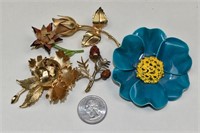 5 Vintage Pins/Broaches All Floral