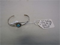 925 Silver Navajo Handmade Turquoise Leaf Bracele