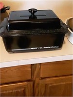 NESCO 4 quart roaster oven
