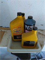 2 quarts of Pennzoil 10w40 brake fluid and small
