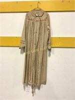 Ladies robe costume from Columbia Oddfellows