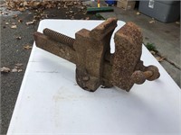VERY LARGE VISE