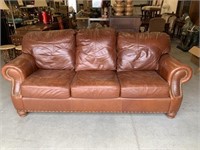 High Quality Wallace House Leather Sofa