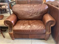 High Quality Wallace House Leather Love Seat
