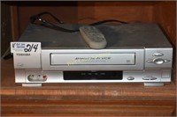 VHS Player Toshiba