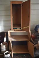 Microwave Cart Approx.28"16"x25" and Cabinet