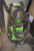 Pressure Washer Green Works 1600 PSI