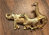 Pretty Gold Metal Elephant, Giraffe and Zebra Pin