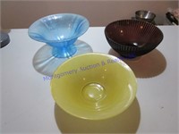 COLORED BOWLS
