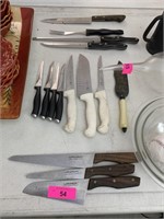 LARGE LOT OF KNIVES