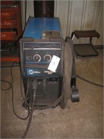 MILLER 252 WELDER w/ SPOOL GUN & ARGON TANK