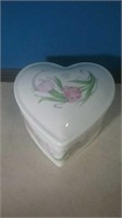 Heart-shaped dresser box with flower decoration