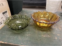 Ruffle Edge Bowl, Footed Bowl