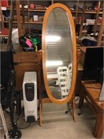 Oil Heater, Mirror 59 X 23