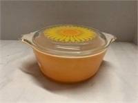 PYREX Baking Dish w/ Lid - Orange