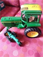 John Deere Toy tractor w/ damage