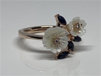 STERLING SILVER FLORAL MOTHER OF PEARL RING
