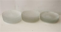 LOT OF 31, 7-1/2" ROUND CLEAR GLASS PLATES