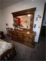 7 Drawer Dresser w/ Mirror