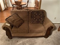 Ashley Loveseat 5'