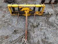 Bale Spear With Hydraulic Spinner