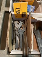 Assorted Flat Wrenches