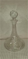 Beautiful Crystal Decanter & Topper